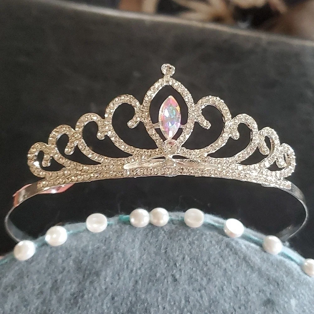 Regal Tiara Austrian Crystal Magic Glass